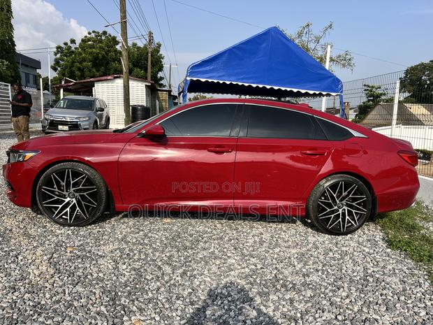 Honda Accord Sport 2018 Red · Photo 4