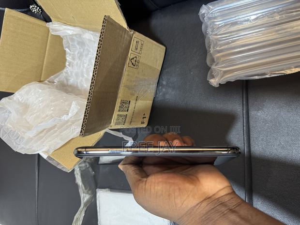 Apple iPhone 11 Pro Max 256 GB Black photo 5