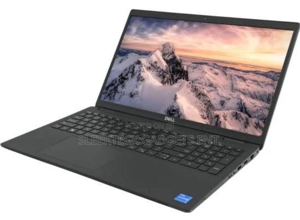 New Laptop Dell Latitude 3520 8GB Intel Core I5 SSD 256GB photo 5