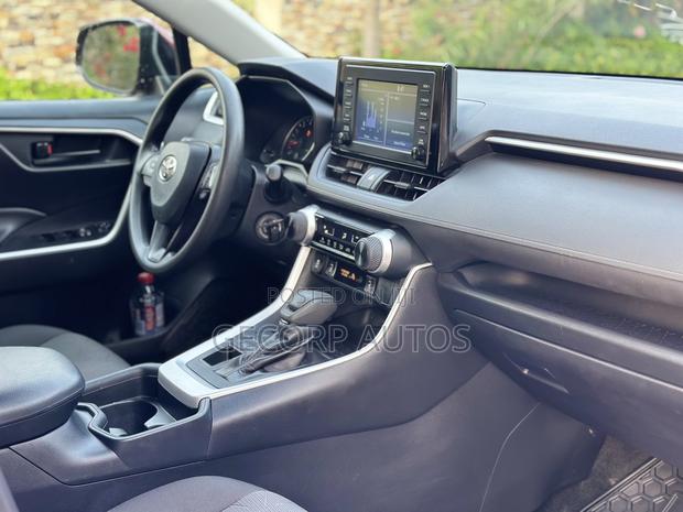 Toyota RAV4 LE AWD 2020 Burgundy