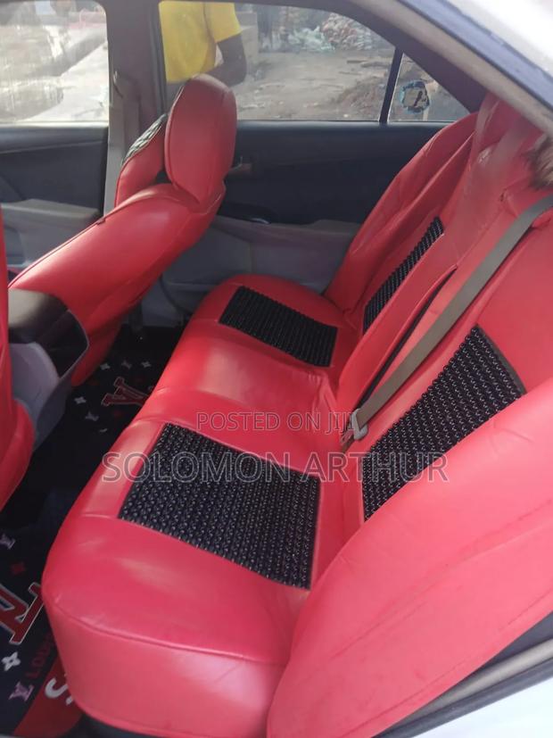 Toyota Camry LE 4dr Sedan (2.5L 4cyl 6A) 2013 White