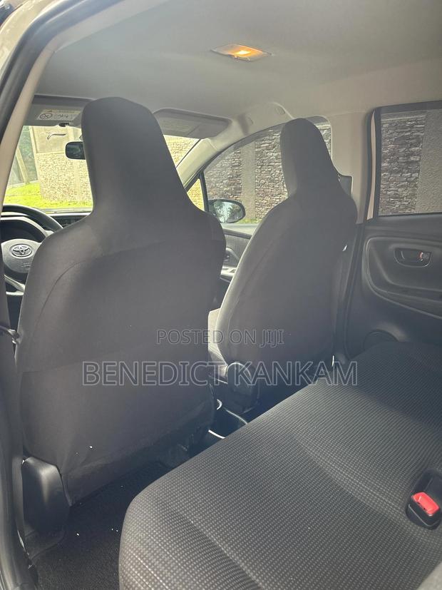 Toyota Vitz 1.3 AWD 5dr 2014 White