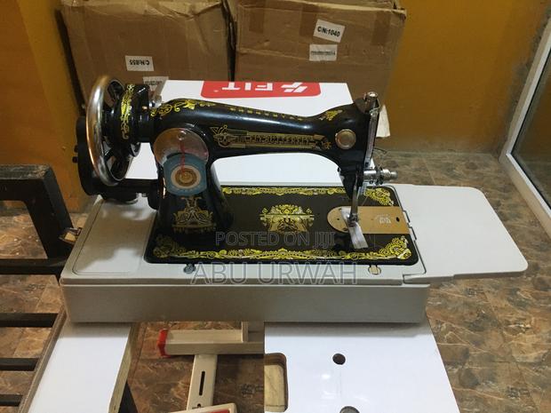 Hand Sewing Machine photo 2