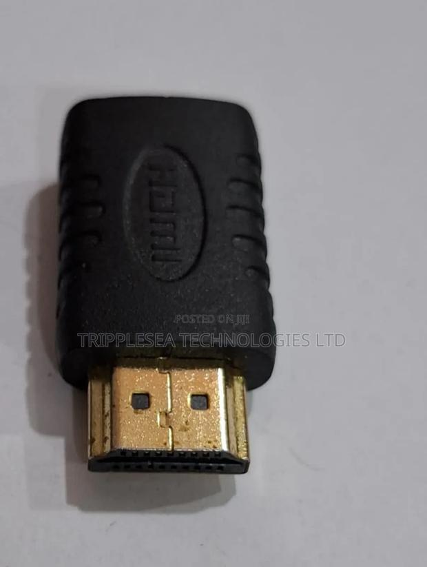 Mini Hdmi to Hdmi Converter · Photo 2