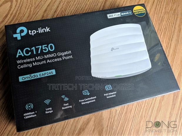 Tp-link Omada Eap245 Access Point · Photo 2
