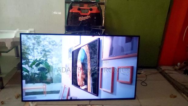 A Very Nice Home Use Qled 50 Inches Frame Tv for Sale photo 8