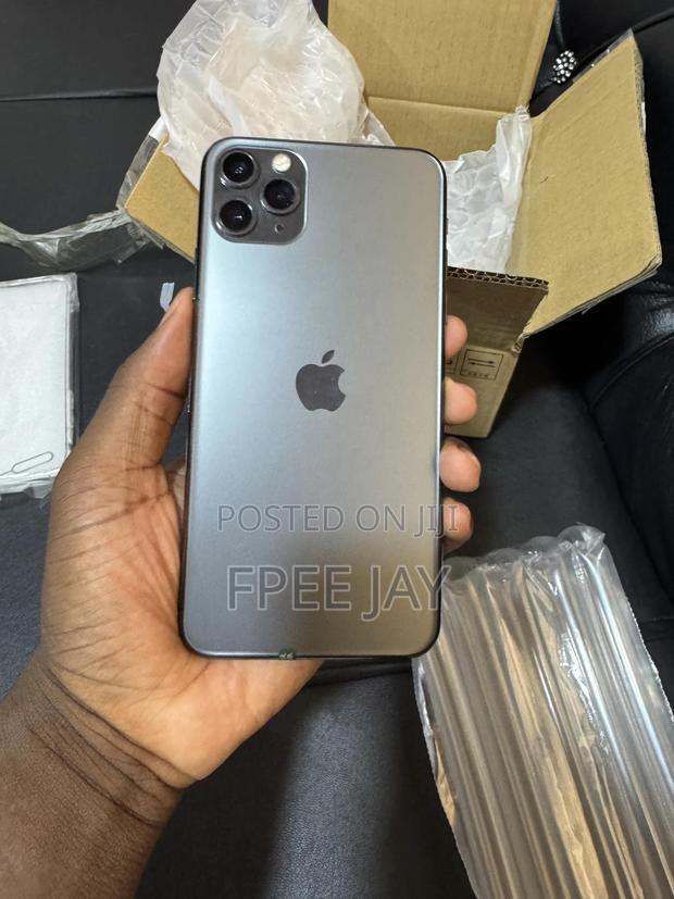 Apple iPhone 11 Pro Max 256 GB Black photo 4