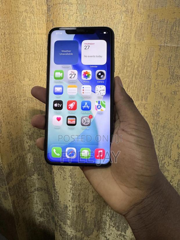 Apple iPhone 11 Pro Max 256 GB Black photo 2