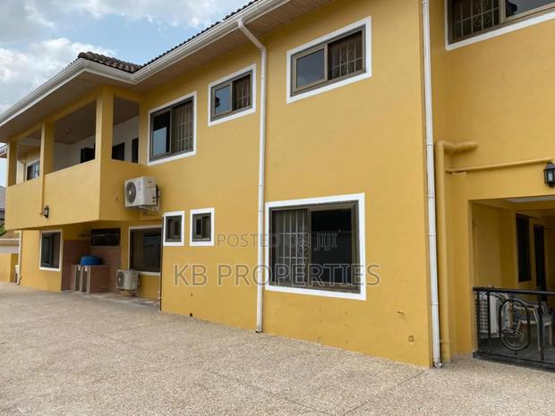 6bdrm Mansion in Kb Properties, Airport Residential Area for sale · Photo 3