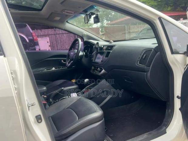 Kia Pride 2014 White