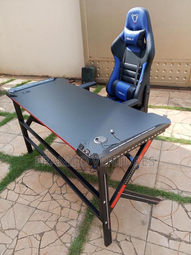 Game / Computer Table With Rgb( 1.4m) · Photo 4