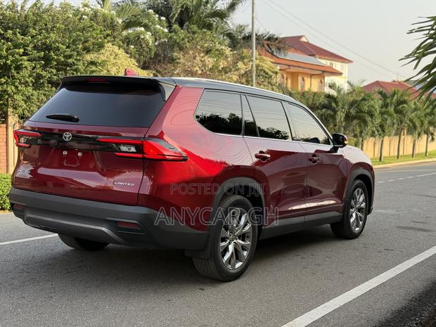 Toyota Grand Highlander 2024 Red
