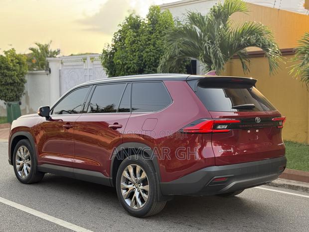 Toyota Grand Highlander 2024 Red