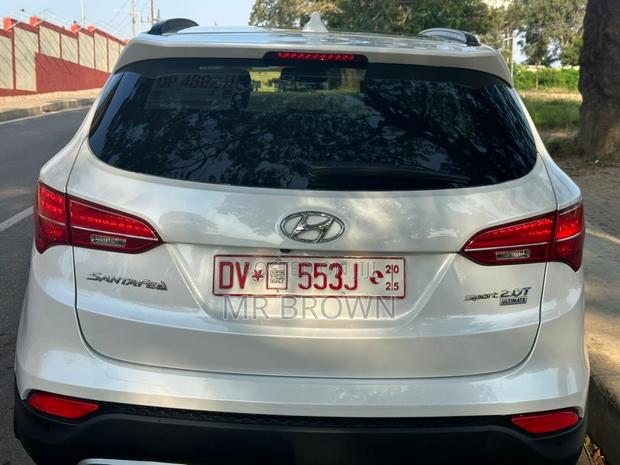 Hyundai Santa Fe Limited AWD 2016 White