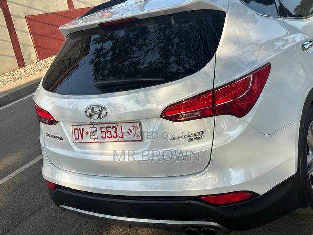 Hyundai Santa Fe Limited AWD 2016 White