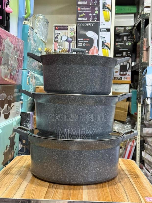 Extra Large Capacity Non Stick Cookware Set photo 2