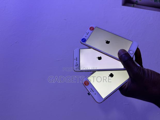 Apple iPhone 6s 64 GB Rose Gold photo 3