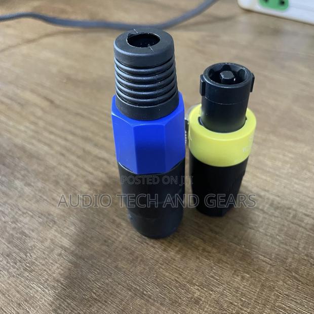 Neutrix Speakon Plugs