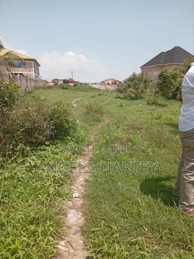 One and Half Plot at Shiashie · Photo 4