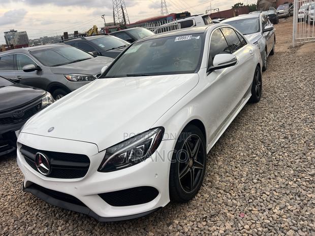 Mercedes-Benz C300 Sport 4Matic Sedan AWD (2.0L 4cyl 7A) 2017 White
