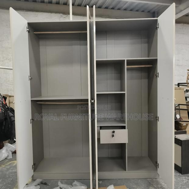 High Quality Foreign Wardrobe photo 2