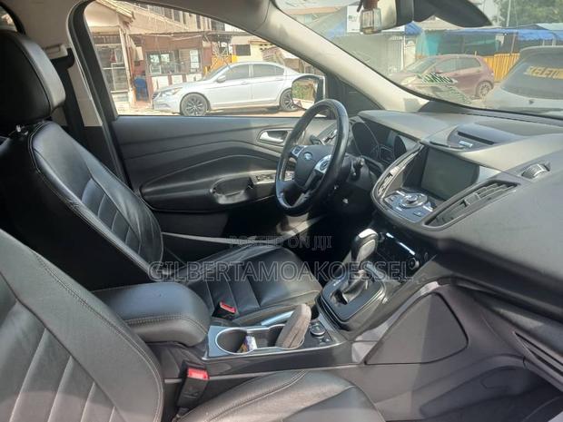 Ford Escape SE 4dr SUV AWD (1.6L 4cyl Turbo 6A) 2014 White