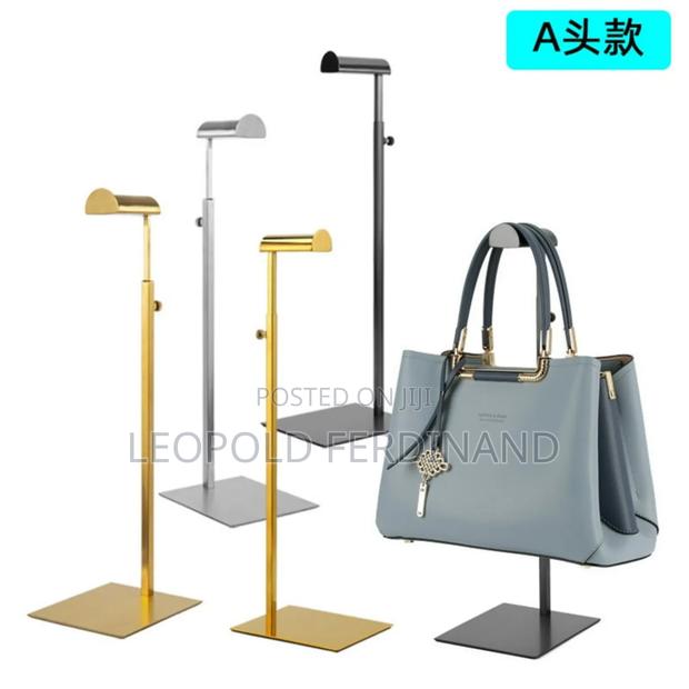 Bag Display Stand · Photo 4