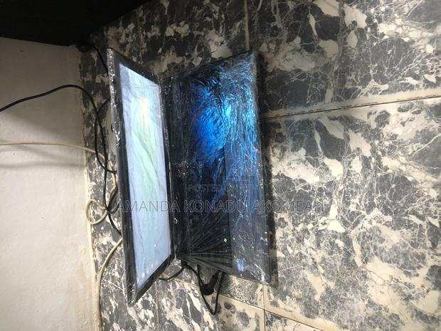 Laptop Acer Aspire 5733 6GB Intel Core I3 HDD 320GB photo 3