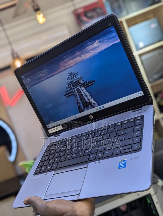 Laptop HP EliteBook 840 8GB Intel SSD 128GB photo 2