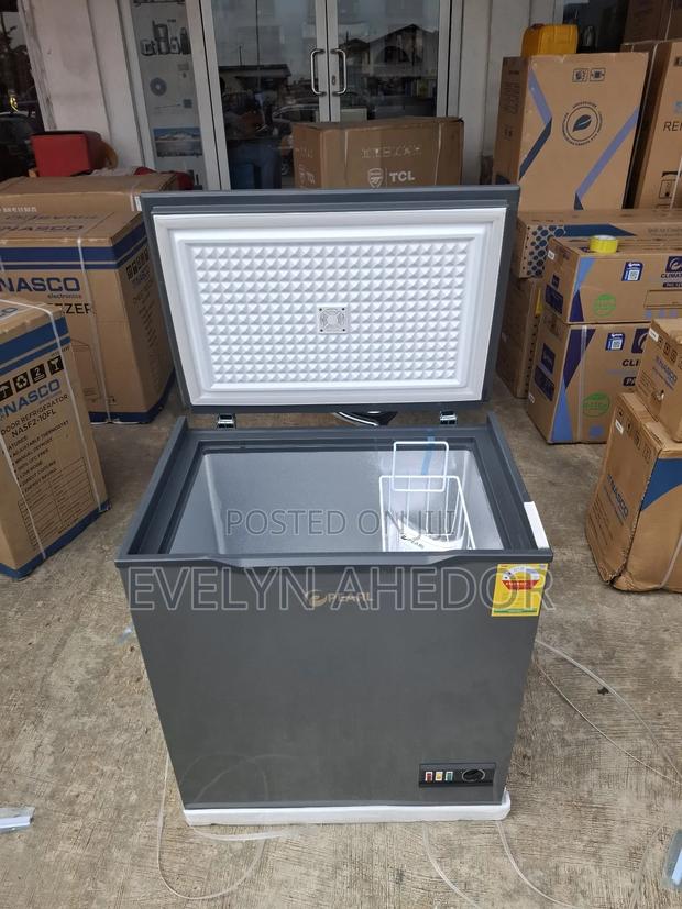 Best Energy Saver Pearl Chest Freezer 150litres With Glass Top for Sal photo 7