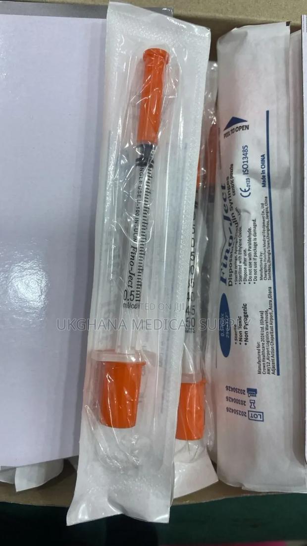 Insulin Syringe 30g, 31g. Needle Size photo 6