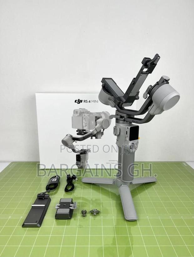 Dji Rs 4 Mini Camera Stabilizer photo 2