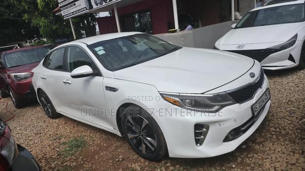 Kia Optima LX 4dr Sedan FWD (2.4L 4cyl 6M) 2016 White photo 4