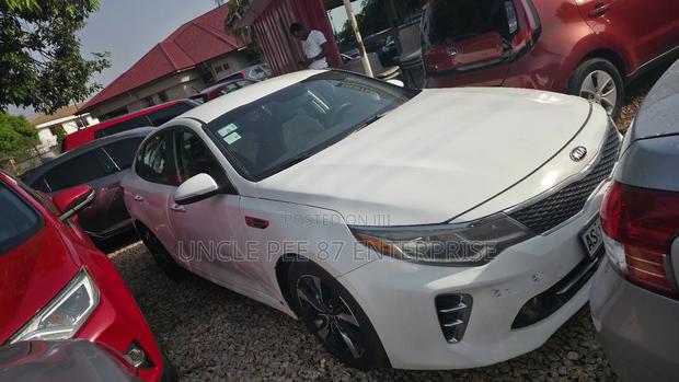 Kia Optima LX 4dr Sedan FWD (2.4L 4cyl 6M) 2016 White photo 12