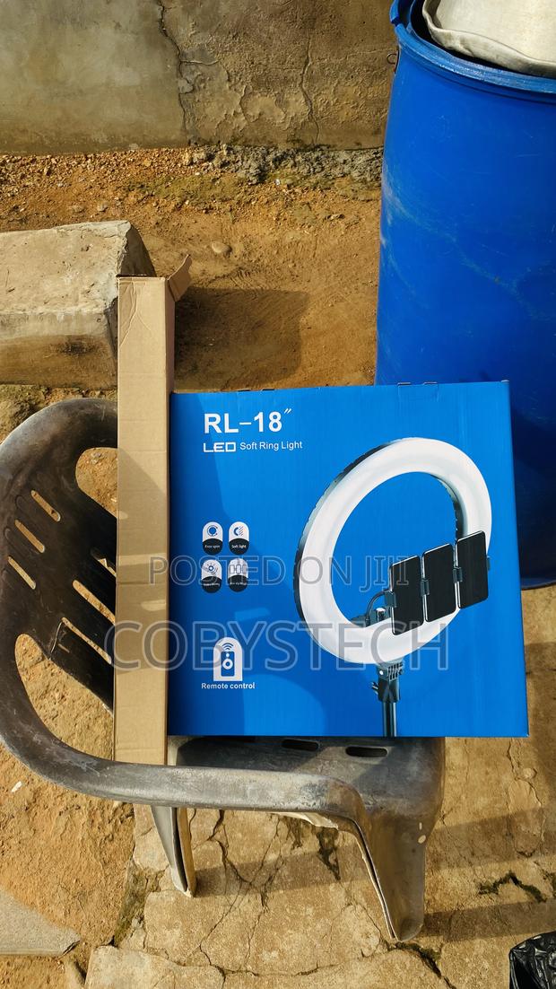 18 Inch Photographic Ring Light With Stand photo 2