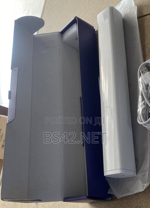 Rechargeable Smart Curtain Motor photo 3