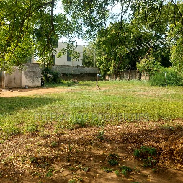 3 and Hef Plots of Land for Sale at Cantonment · Photo 3