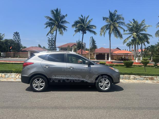 Hyundai Tucson Limited AWD 2012 Gray photo 5