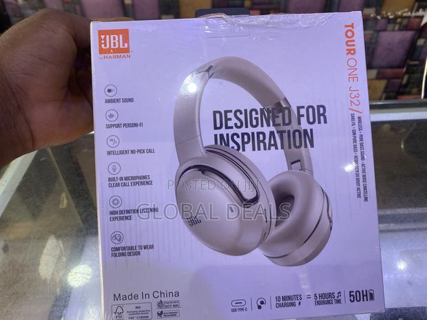 JBL One J32 Headphone