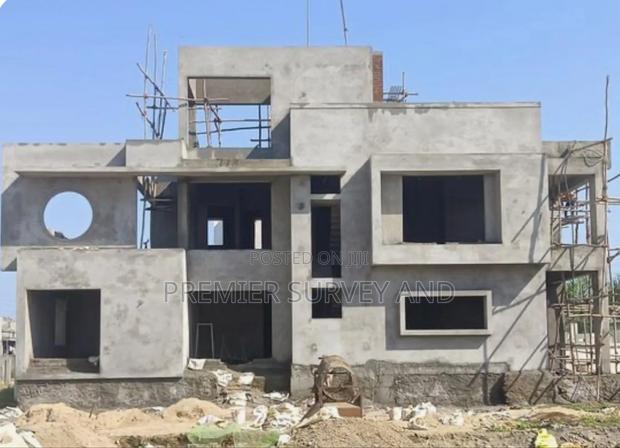 Built to Last · Photo 3