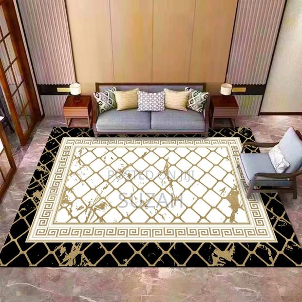 150cm Width by 220cm Rug · Photo 2