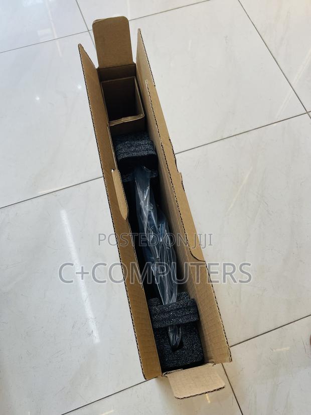 New Laptop Lenovo Thinkpad T14s Gen 1 8GB Intel Core I7 SSD 256GB photo 5