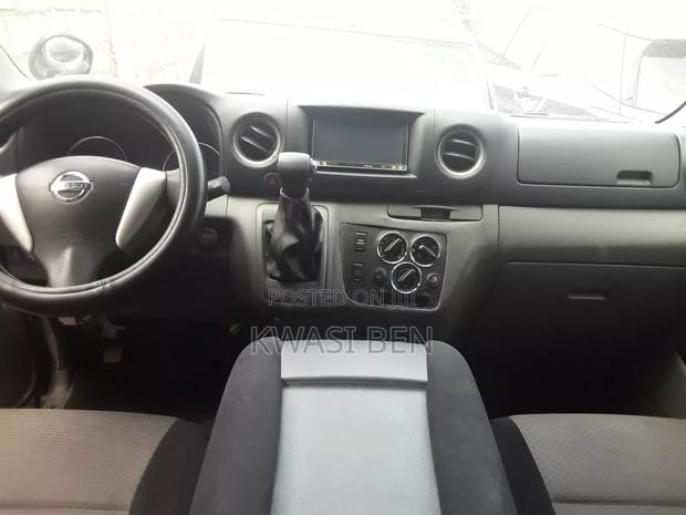 Nissan Caravan (Urvan) 2012 Grey