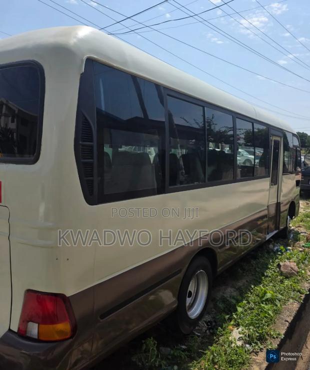 Hyundai County 2009 Silver