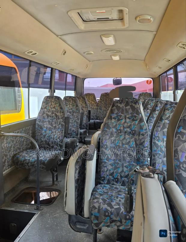 Hyundai County 2009 Silver