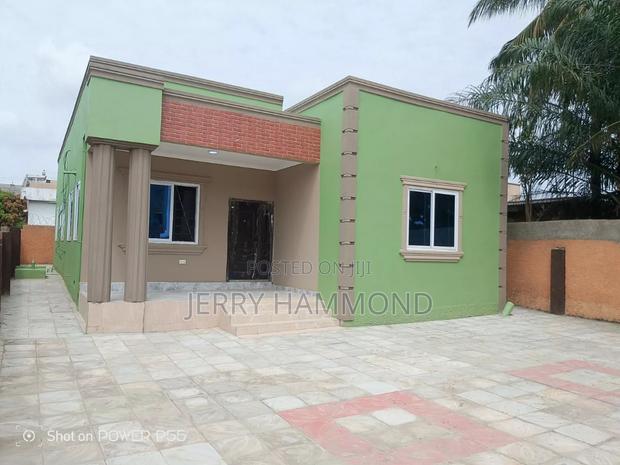 3bdrm House in Gated Community, GREDA Estate for sale · Photo 1