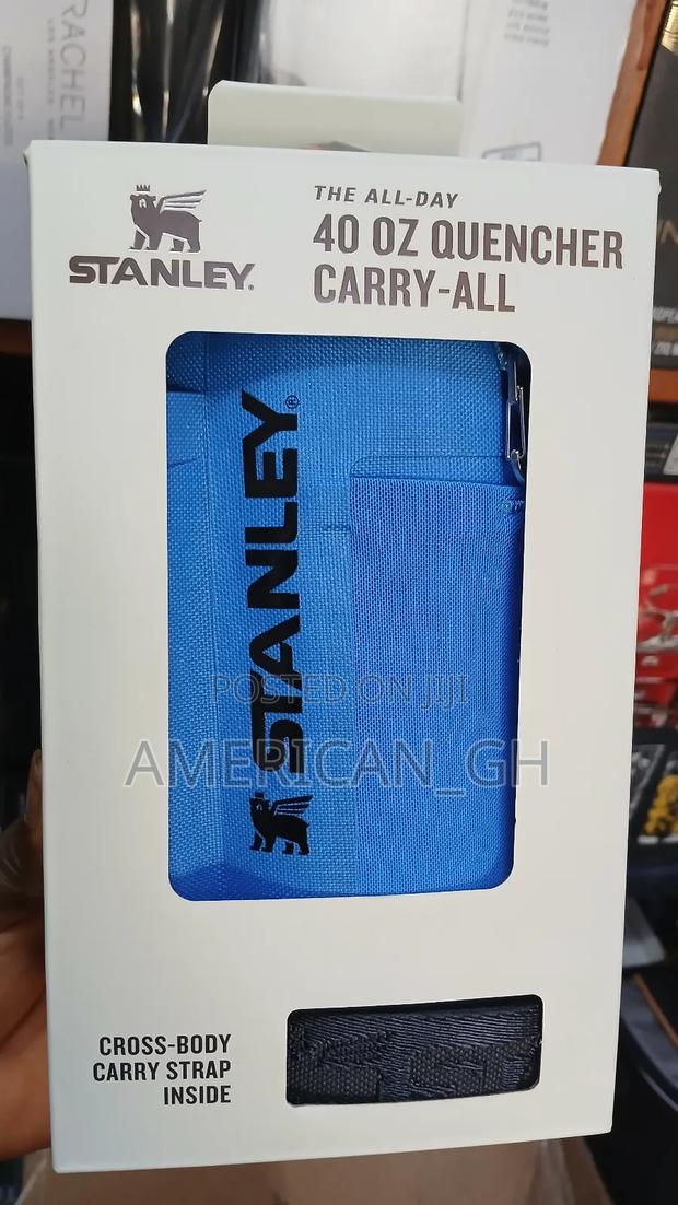 Stanley 40oz Quencher Carry-All · Photo 3