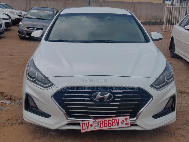 Hyundai Sonata SE 2019 White