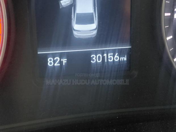 Hyundai Sonata SE 2019 White