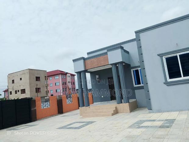 4bdrm House in Gated Community, GREDA Estate for sale · Photo 1
